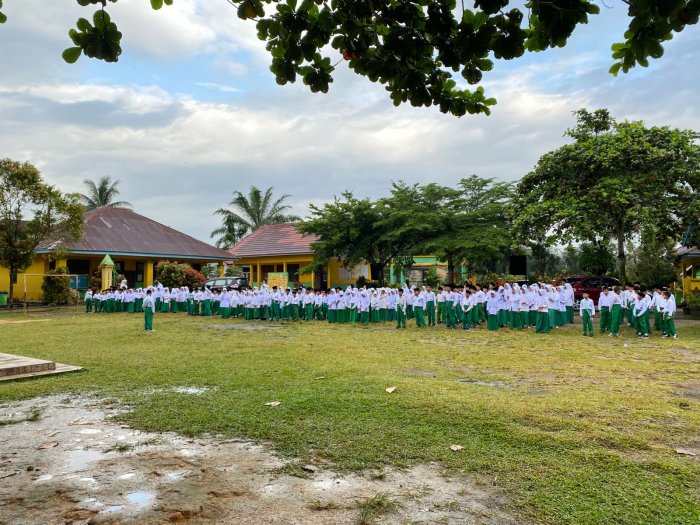 Resmi Dibuka Kepala Madrasah, MIN 1 Bungo Gelar Pembukaan Pesantren Kilat Penuh Khidmat dan Semangat Ramadan