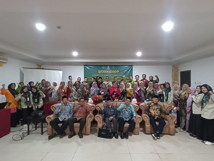 Guru MIN 1 Bungo, Bapak Fauza, S.Pd.I, Ikuti Pelatihan Kurikulum Berbasis Cinta