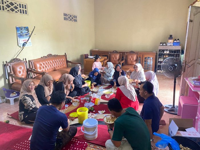 Usai Peringatan Isra Mikraj, MIN 1 Bungo Perkuat Silaturahmi melalui Makan Bersama