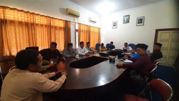 Kepala MIN 1 Bungo Hadiri Rapat Persiapan Olimpiade Madrasah Indonesia di Kemenag Bungo