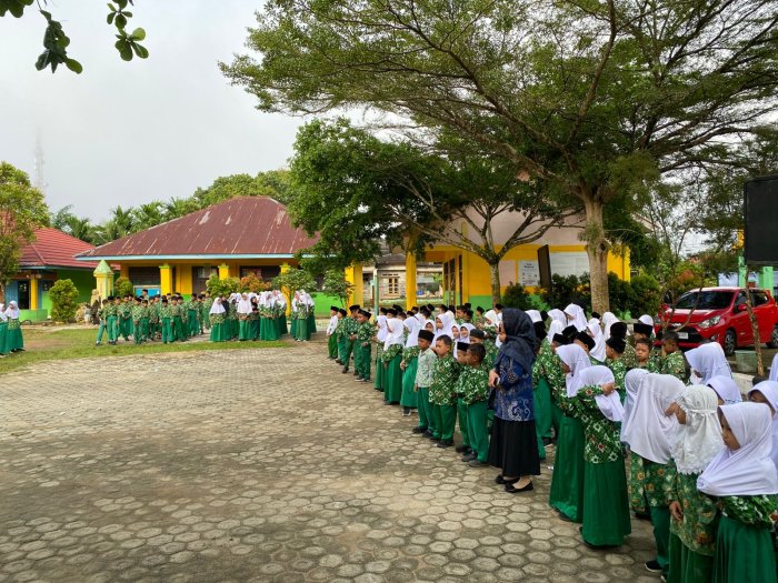 Kepala MIN 1 Bungo Tegas: Stop Bullying di Madrasah, Wujudkan Lingkungan Belajar yang Aman dan Bersahabat