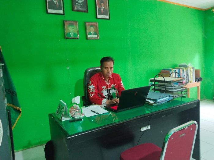 Wujudkan Madrasah Berkualitas, Kepala Madrasah dan Guru MIN 1 Bungo Laksanakan Sulingjar