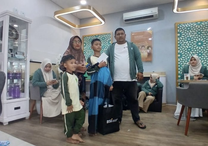 Tiga Siswa MIN 1 Bungo Ikuti Sunat Massal BSI: Wujud Kepedulian dan Kebersamaan