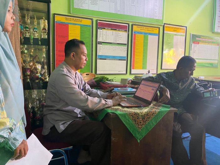 MIN 1 Bungo Langkah Awal Menuju Sukses, MIN 1 Bungo Laksanakan Simulasi TKA Hari Kedua