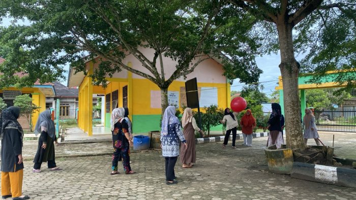 Guru MIN 1 Bungo Laksanakan Latihan Terakhir Jelang Perlombaan HAB Kemenag Kabupaten Bungo
