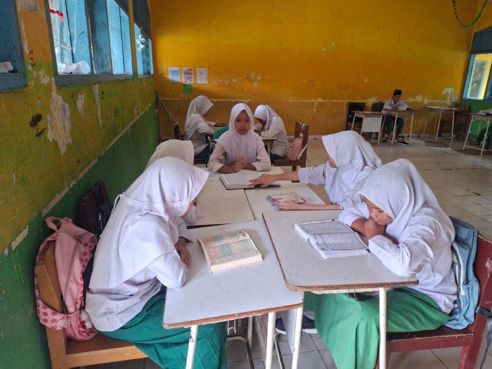 MIN 1 Bungo Gelar Pesantren Kilat Hari Ke-4: Semarak Tadarus dan Kisah Teladan Nabi Menginspirasi Siswa