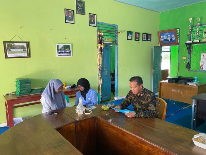 Mahasiswa IAI Yasni Bungo Lakukan Koordinasi dan Meminta Izin Pelaksanaan Tugas di MIN 1 Bungo