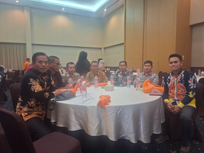 Kepala MIN 1 Bungo Ikuti Sosialisasi Sensus Ekonomi oleh Badan Statistik Kabupaten Bungo di Hotel Amaris