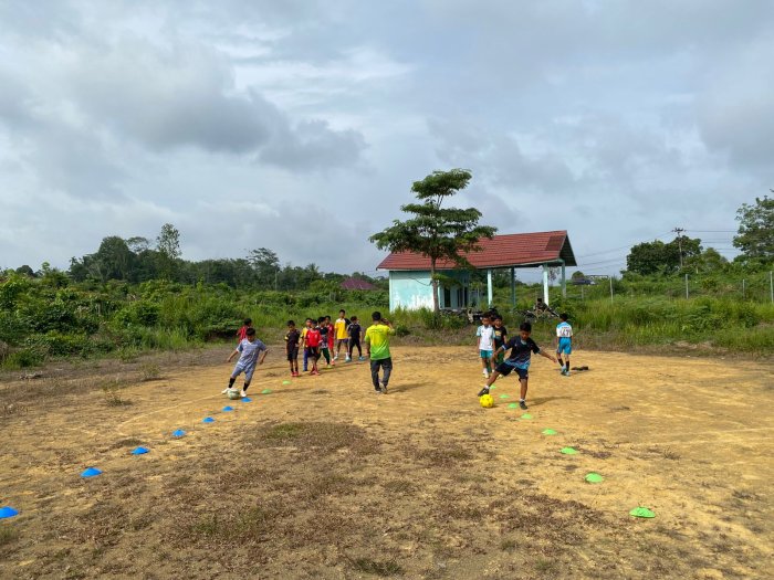 Tim Sepak Bola MIN 1 Bungo Latihan Intensif untuk Persiapan Liga Pelajar Tingkat Kabupaten Bungo